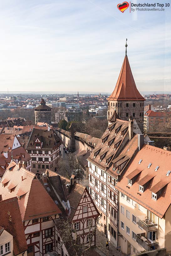 Der Blick von der Kaiserburg über die Altstadt von Nürnberg