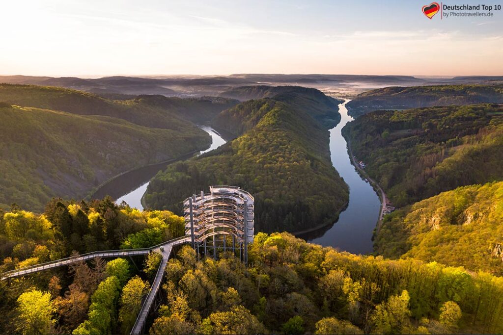 Eine Luftaufnahme von der Saarschleife